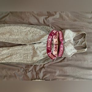 COPY - Gym shark set